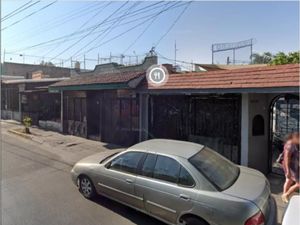 Casa en Venta en Jardines de los Historiadores Guadalajara