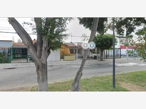 Casa en Venta en Jardines Del Valle Zapopan