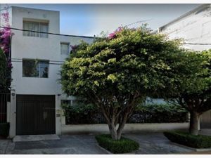 Casa en Venta en Churubusco Country Club Coyoacán