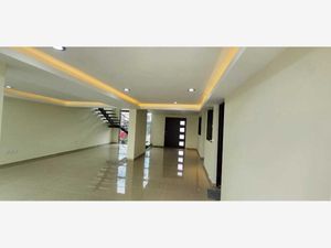 Casa en Venta en San Jeronimo Chicahualco Metepec