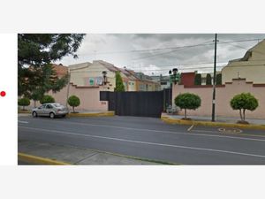 Casa en Venta en Ex-Ejido de Santa Úrsula Coapa Coyoacán