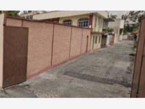 Casa en Venta en El Triunfo Iztapalapa