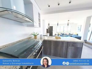 Casa en Venta en Parque Industrial El Florido Sección La Encantada Tijuana