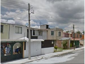 Casa en Venta en Paseos Santín Toluca
