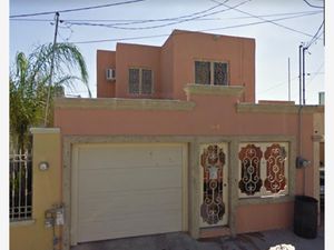 Casa en Venta en Los Encinos Nuevo Laredo