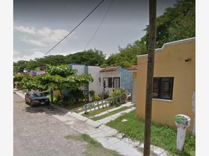 Casa en Venta en Las Fuentes Colima