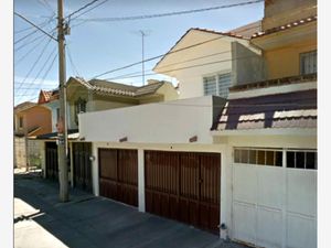 Casa en Venta en Real Providencia León