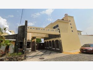 Casa en Venta en Condominios Bugambilias Cuernavaca