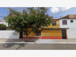 Casa en Venta en Jacarandas San Juan del Río