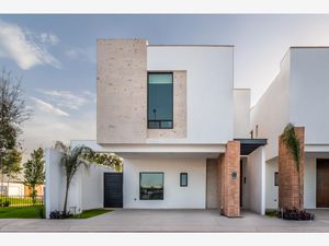 Casa en Venta en La Rioja Residencial Torreón