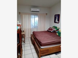 Casa en Venta en Villa Santa Cecilia Monterrey