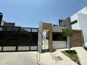 Casa en Venta en San Isidro Castillotla Puebla