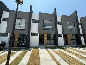 Casa en Venta en San Isidro Castillotla Puebla