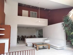 Casa en Venta en Club de Golf Palma Real Zihuatanejo de Azueta