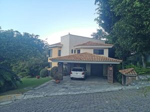 Casa en Venta en Zoi Cañadas Zapopan