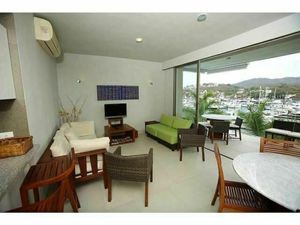 Departamento en Venta en Club de Golf Marina Ixtapa Zihuatanejo de Azueta