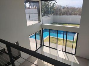 Casa en Venta en Burgos Bugambilias Temixco