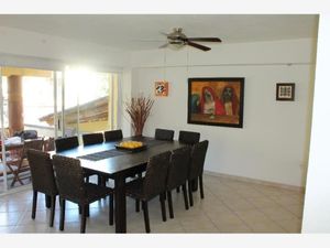 Casa en Venta en Burgos Bugambilias Temixco