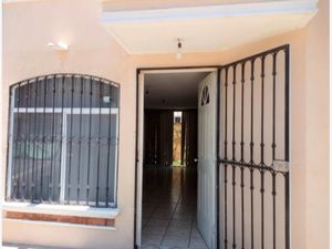 Casa en Venta en Villa Fontana San Pedro Tlaquepaque