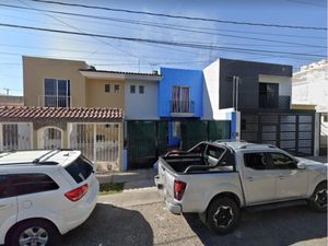 Casa en Venta en Los Arrayanes Guadalajara