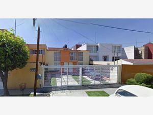 Casa en Venta en Hacienda de Echegaray Naucalpan de Juárez