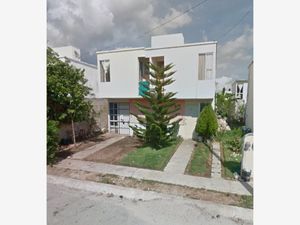 Casa en Venta en Villas Riviera Solidaridad