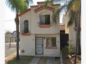 Casa en Venta en Urbi Quinta Montecarlo Tonalá