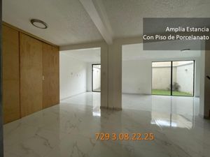 Casa en Venta en Santa Cecilia Metepec