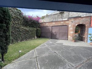 Casa en Venta en Lomas de las Aguilas Álvaro Obregón