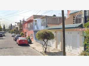 Casa en Venta en Metropolitana Tercera Sección Nezahualcóyotl