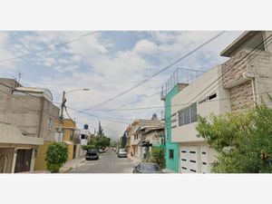 Casa en Venta en La Perla Nezahualcóyotl