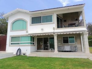 Casa en Venta en Lomas de Cocoyoc Atlatlahucan