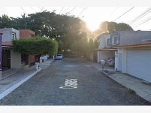 Casa en Venta en Colinas de Santa Barbara Colima