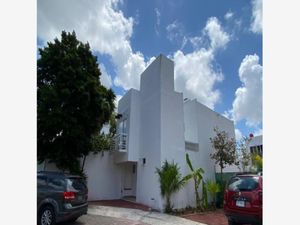 Casa en Venta en Villas del Arte Benito Juárez