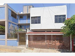 Casa en Venta en Jardines de La Cruz 1a. Sección Guadalajara