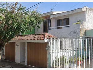 Casa en Venta en La Calma Zapopan