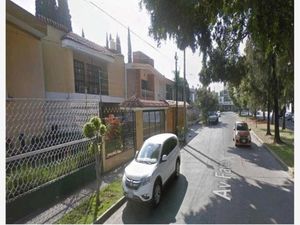 Casa en Venta en Bosques de La Victoria Guadalajara