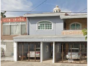 Casa en Venta en Tabachines Zapopan