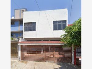 Casa en Venta en Jardines de La Cruz 1a. Sección Guadalajara