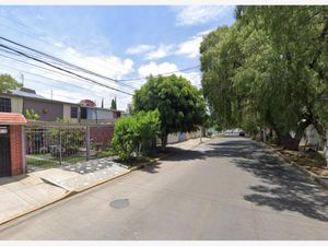 Casa en Venta en Jardines de Morelos Sección Fuentes Ecatepec de Morelos