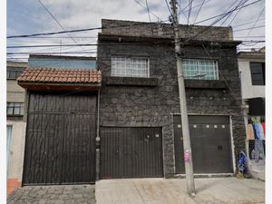 Casa en Venta en Pedregal de Santa Úrsula Coyoacán