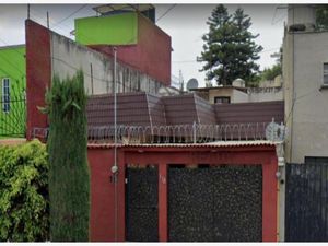 Casa en Venta en Claveria Azcapotzalco