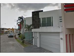 Casa en Venta en Puerta del Sol Xalisco