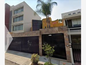 Casa en Venta en Providencia Guadalajara