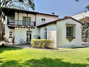 OPORTUNIDAD casa en venta en Lomas de Chapultepec