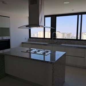 ESPECTACULAR E INIGUALABLE PH EN MARANTA BOSQUES EN VENTA