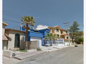 Casa en Venta en Campanario II Chihuahua