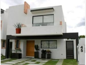 Casa en Venta en Juriquilla Santa Fe Querétaro