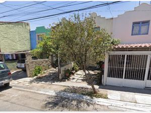 Casa en Venta en Santa Ana Tepetitlan Zapopan