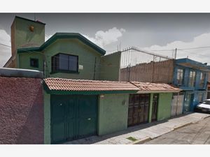 Casa en Venta en Del Parque Toluca